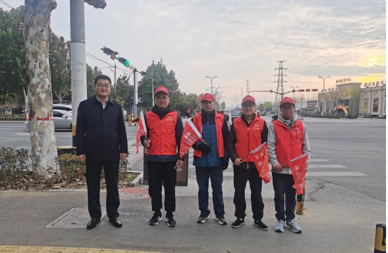 【文明交通 安全出行】信華集團積極開(kāi)展文明交通志愿服務(wù)活動(dòng)