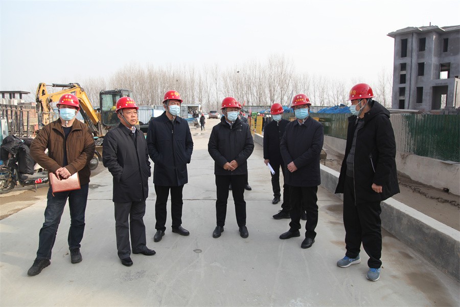 信華集團開(kāi)展在建工程項目節后復工檢查