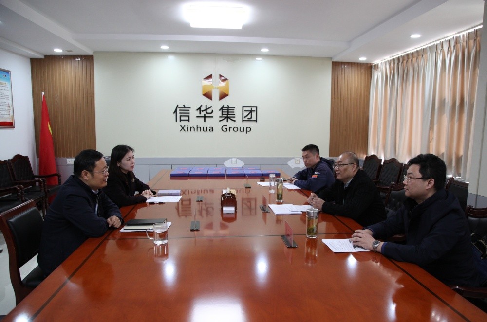 市委宣傳部到信華集團進(jìn)行文明單位復核